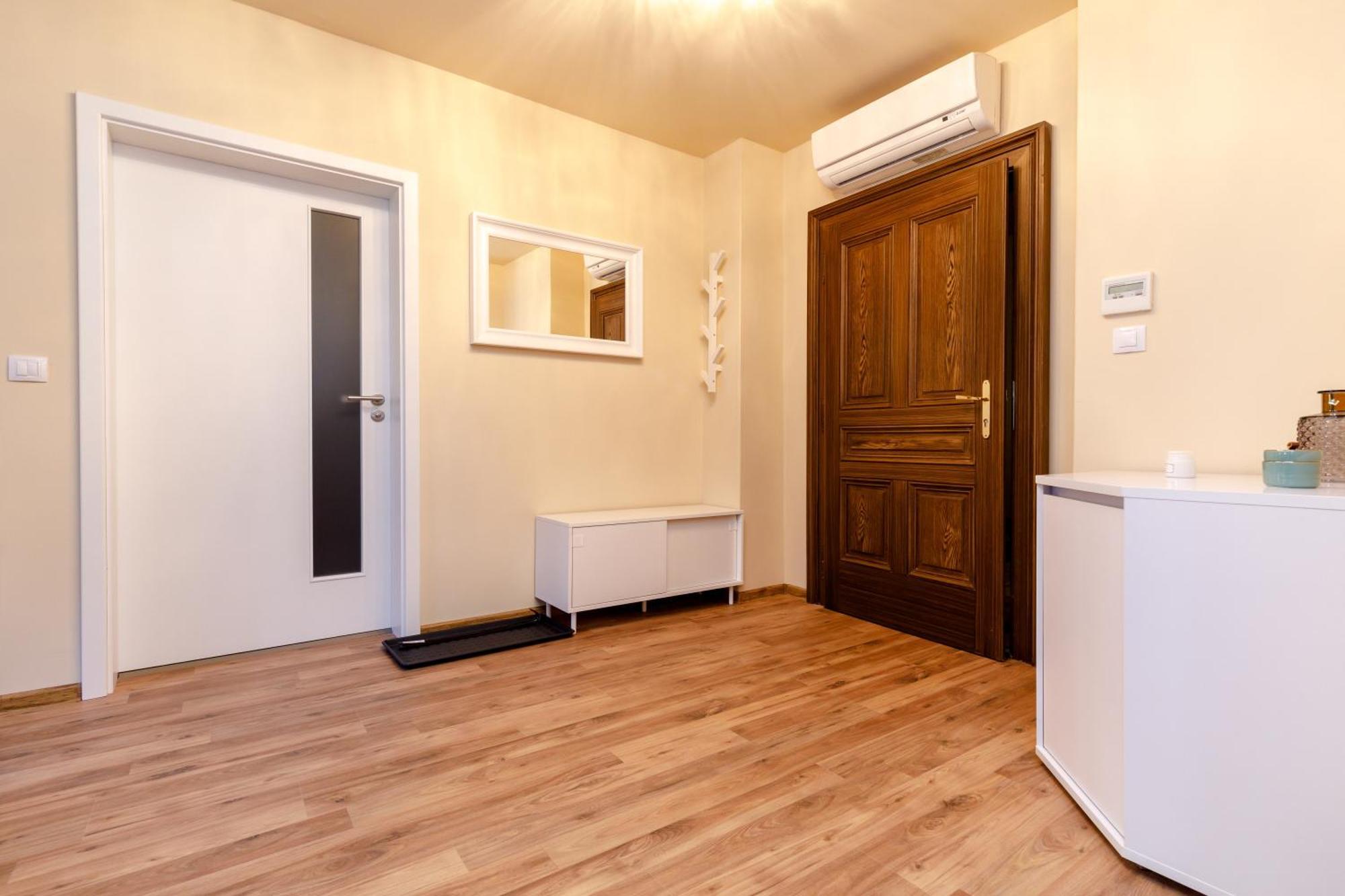 Apartments Menuet Karlovy Vary Room photo